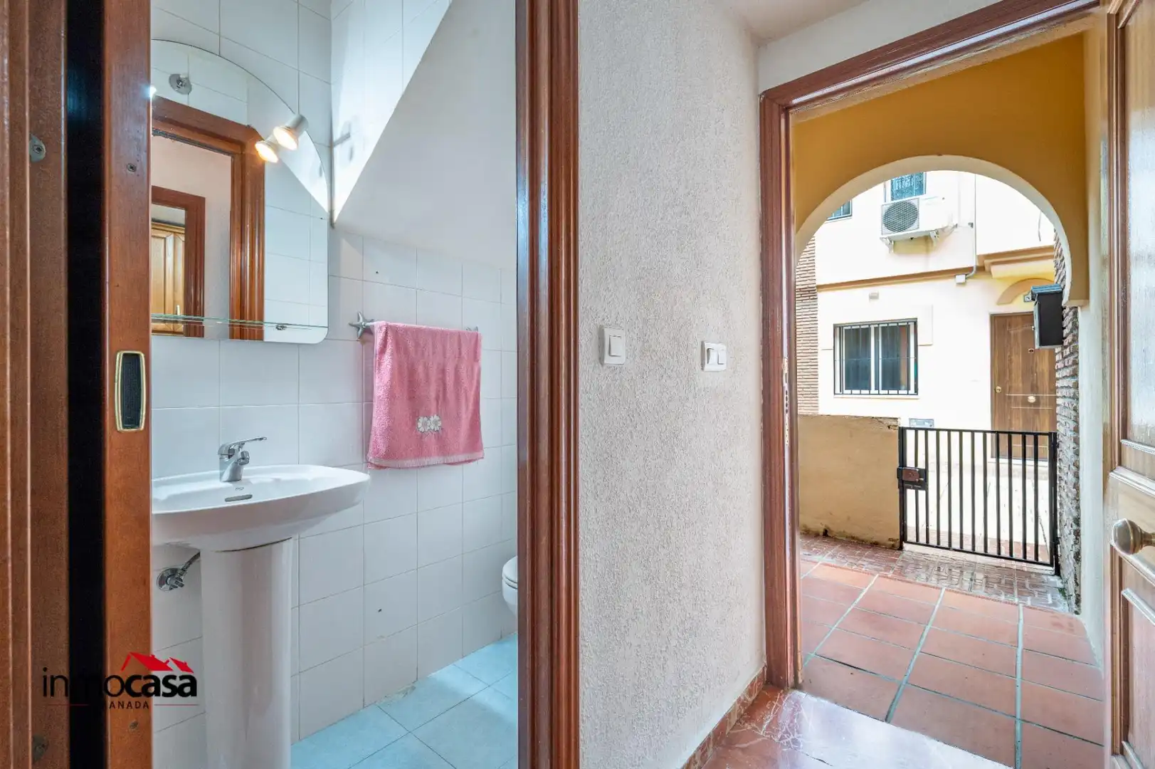 Bathroom of Detached homes for sale in Las Gabias  with Air Conditioner and Balcony