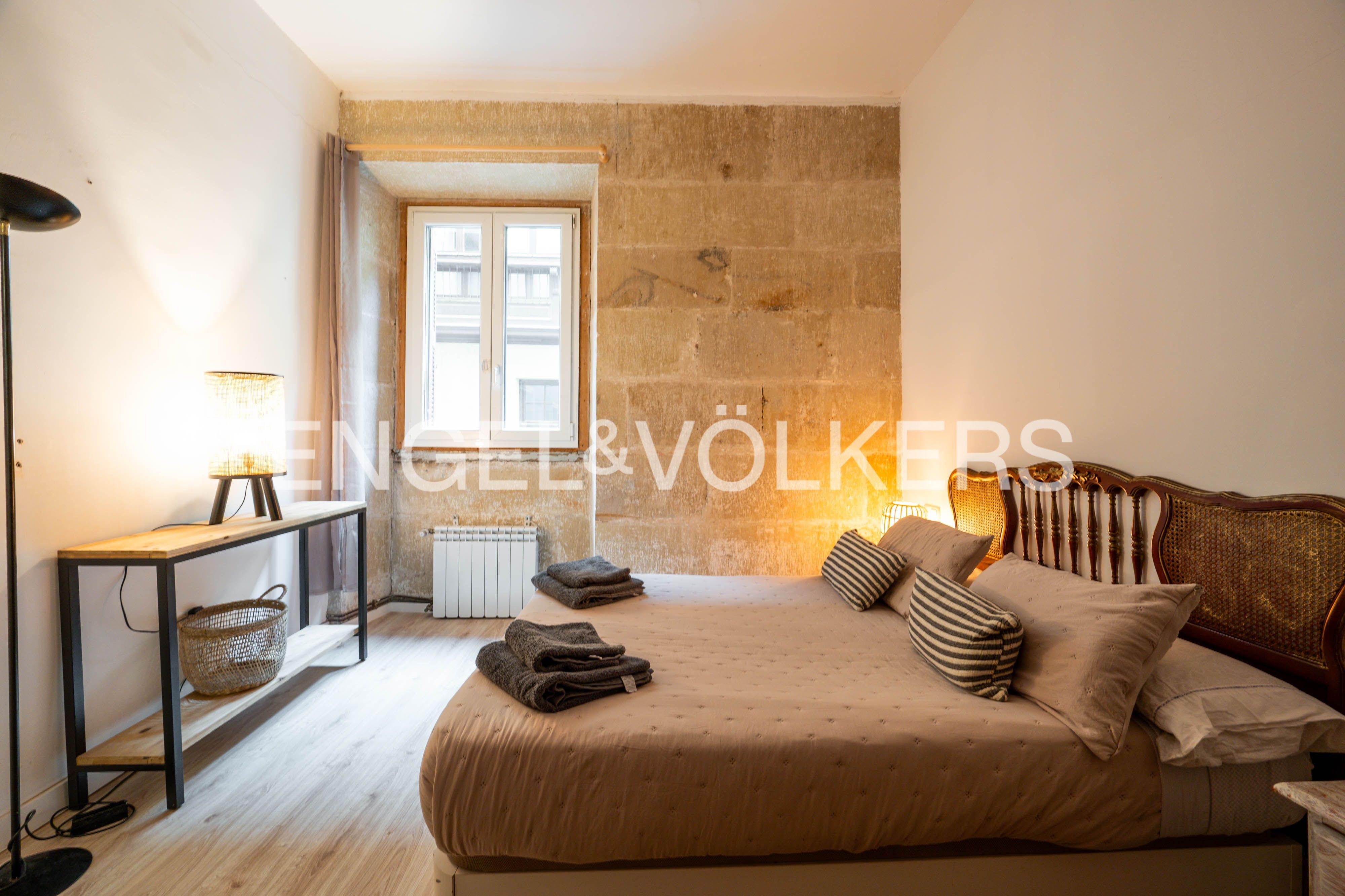 Dormitori de Apartament en venda en Donostia - San Sebastián  amb Calefacció