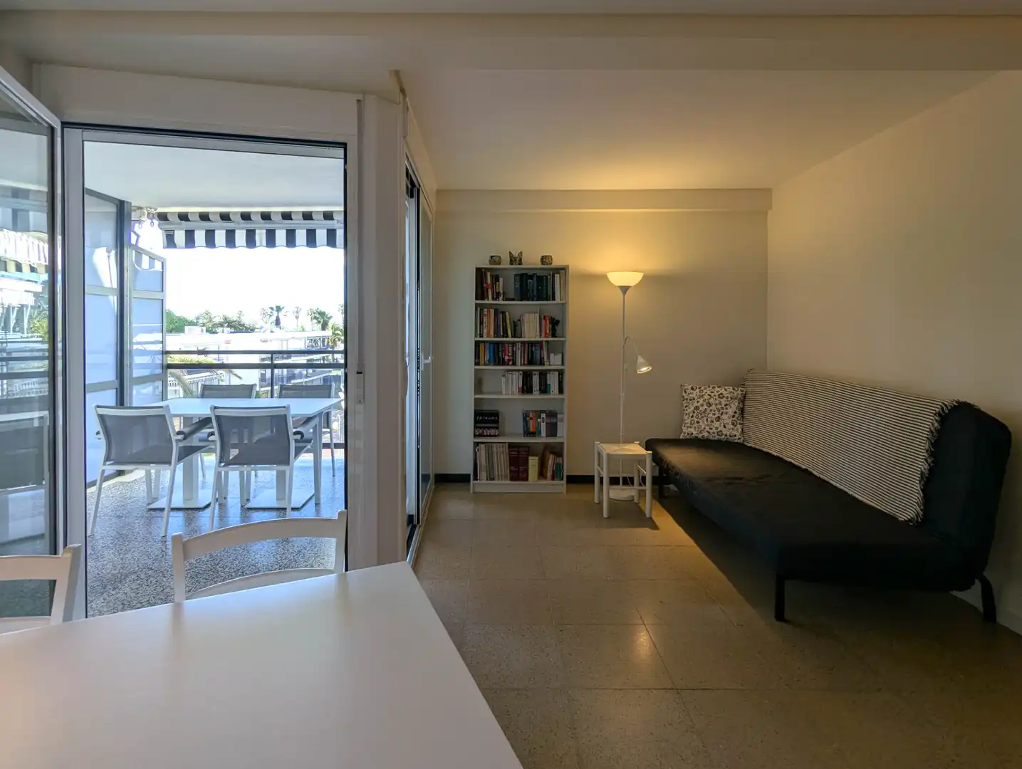 Sala de estar de Apartamento en venta en Salou con Terraza, Amueblado y Lavadora