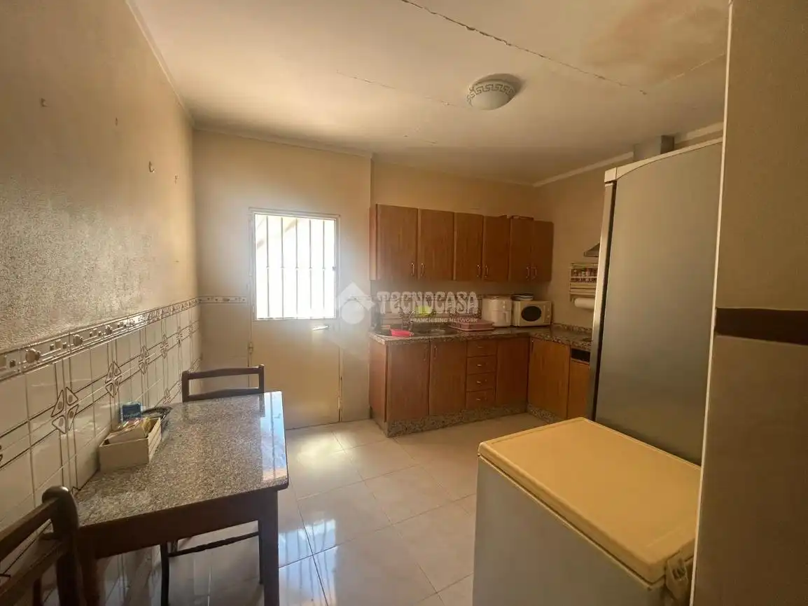 Cocina de Casa o chalet en venta en Paradas con Aire acondicionado, Calefacción y Terraza