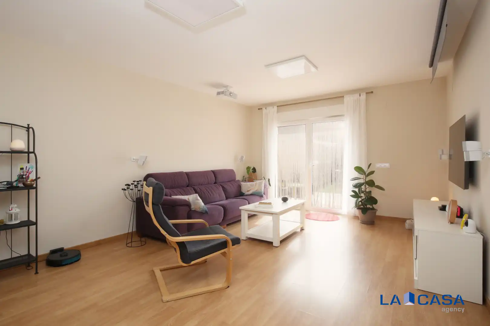 Sala de estar de Casa adosada en venta en Carranque con Aire acondicionado