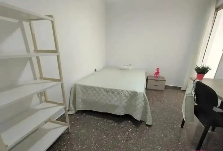 Flat with lift to rent in Carrer de l'Explorador Andrés 27, imagen 9