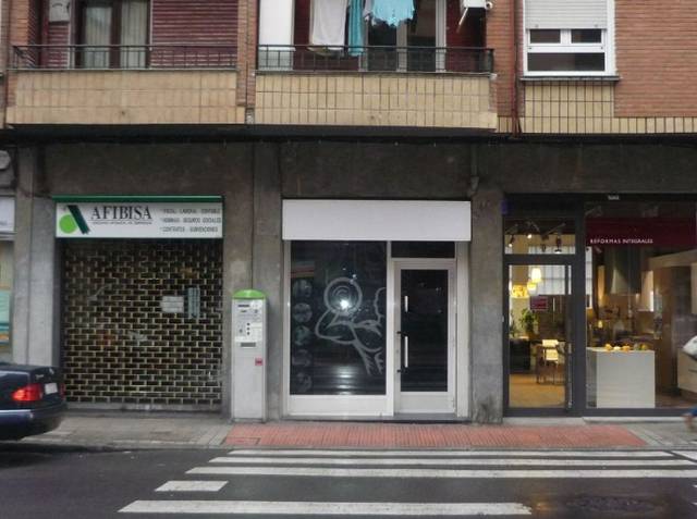 Local comercial en Alquiler en Masustegi Kalea en Begoña