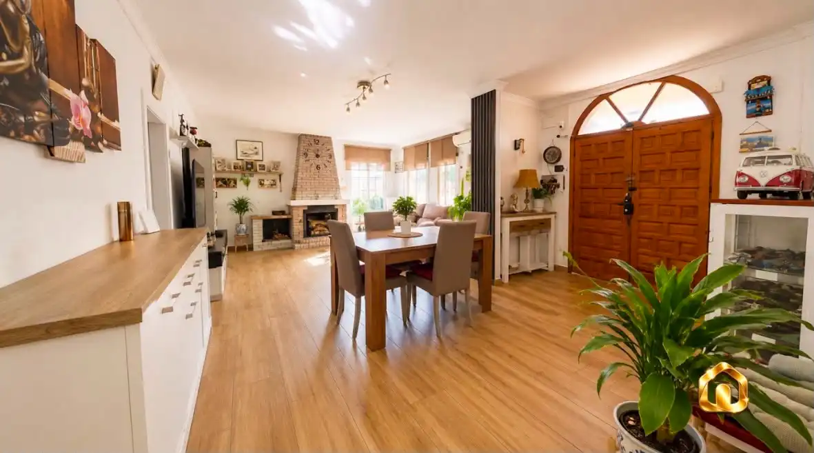 Comedor de Casa o chalet en venta en Sant Fost de Campsentelles con Aire acondicionado, Jardín privado y Terraza
