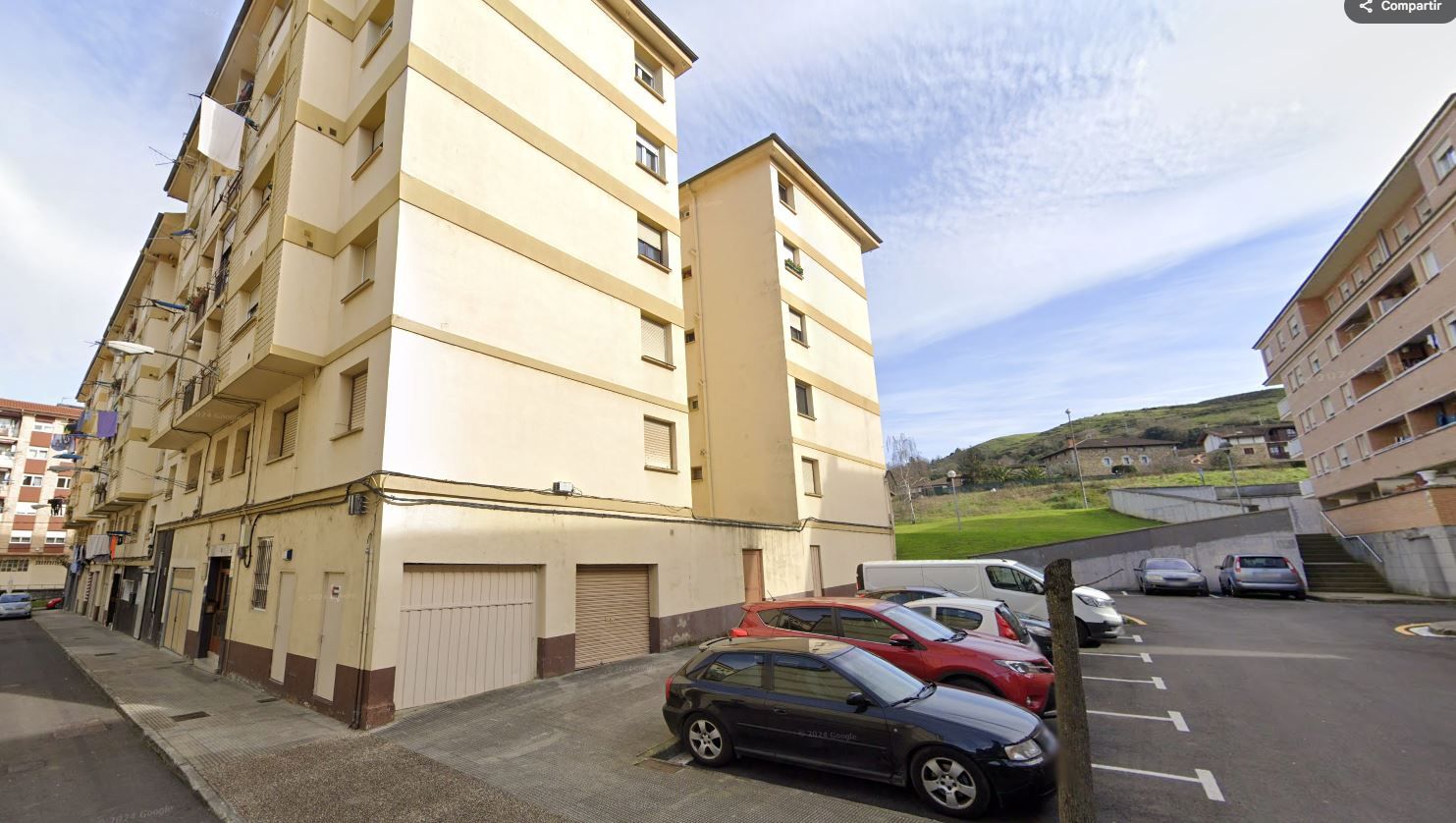 Exterior view of Flat for sale in Laudio / Llodio