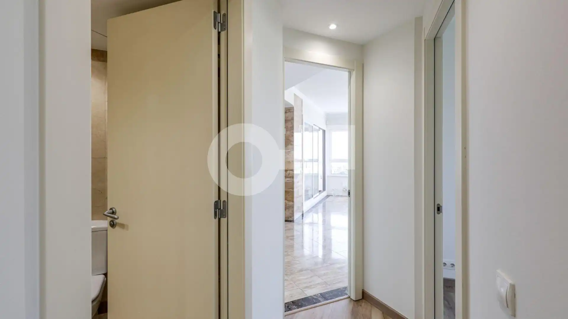 Wohnungen zum Verkauf in Barcelona mit Heizung, Terrasse und Abstellraum