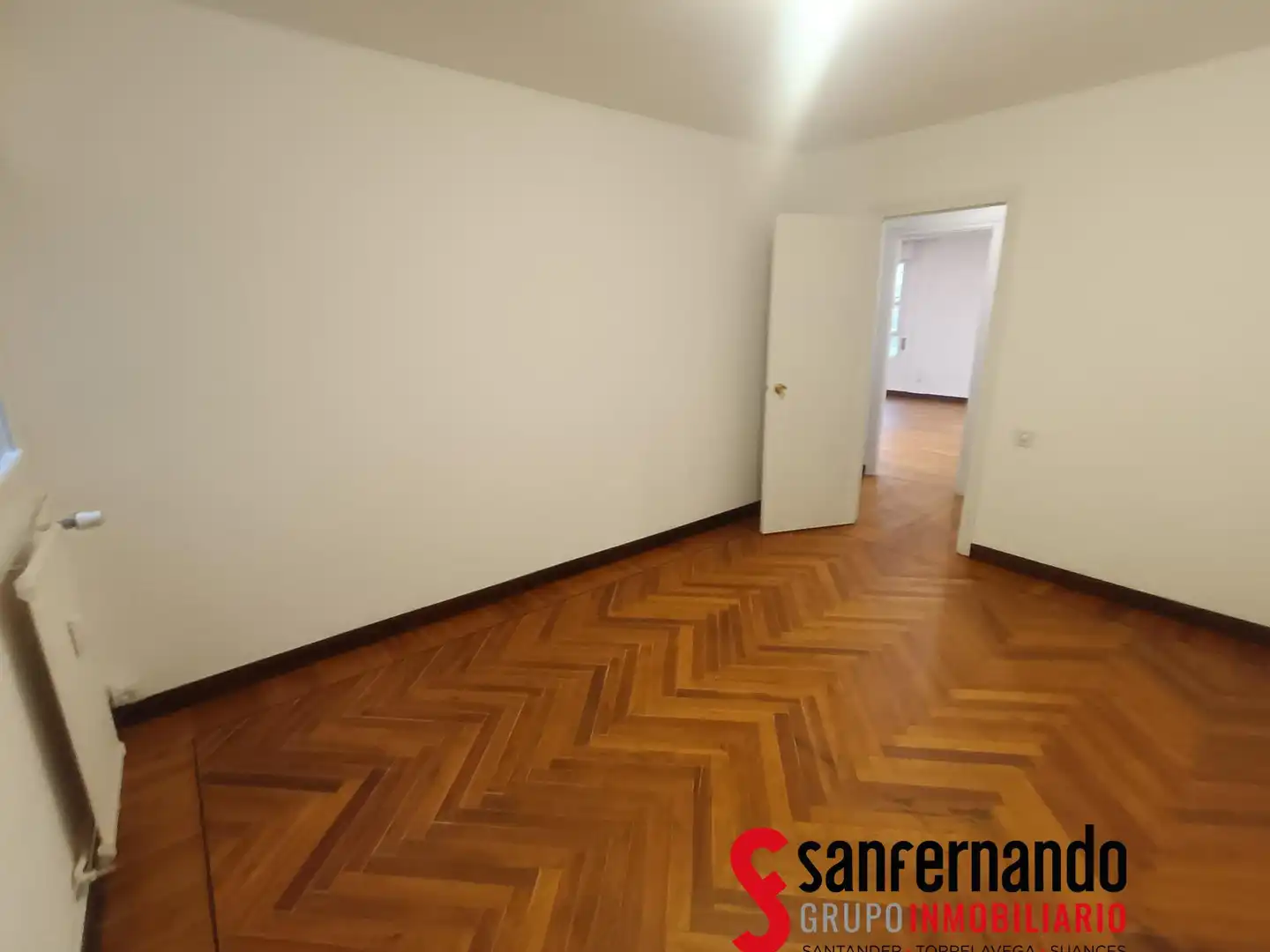 Bedroom of Flat for rent in Santander  with Heating, Parquet flooring and Balcony