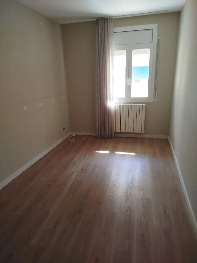 Flat with terrace for sale in Instituts - Universitat, imagen 19