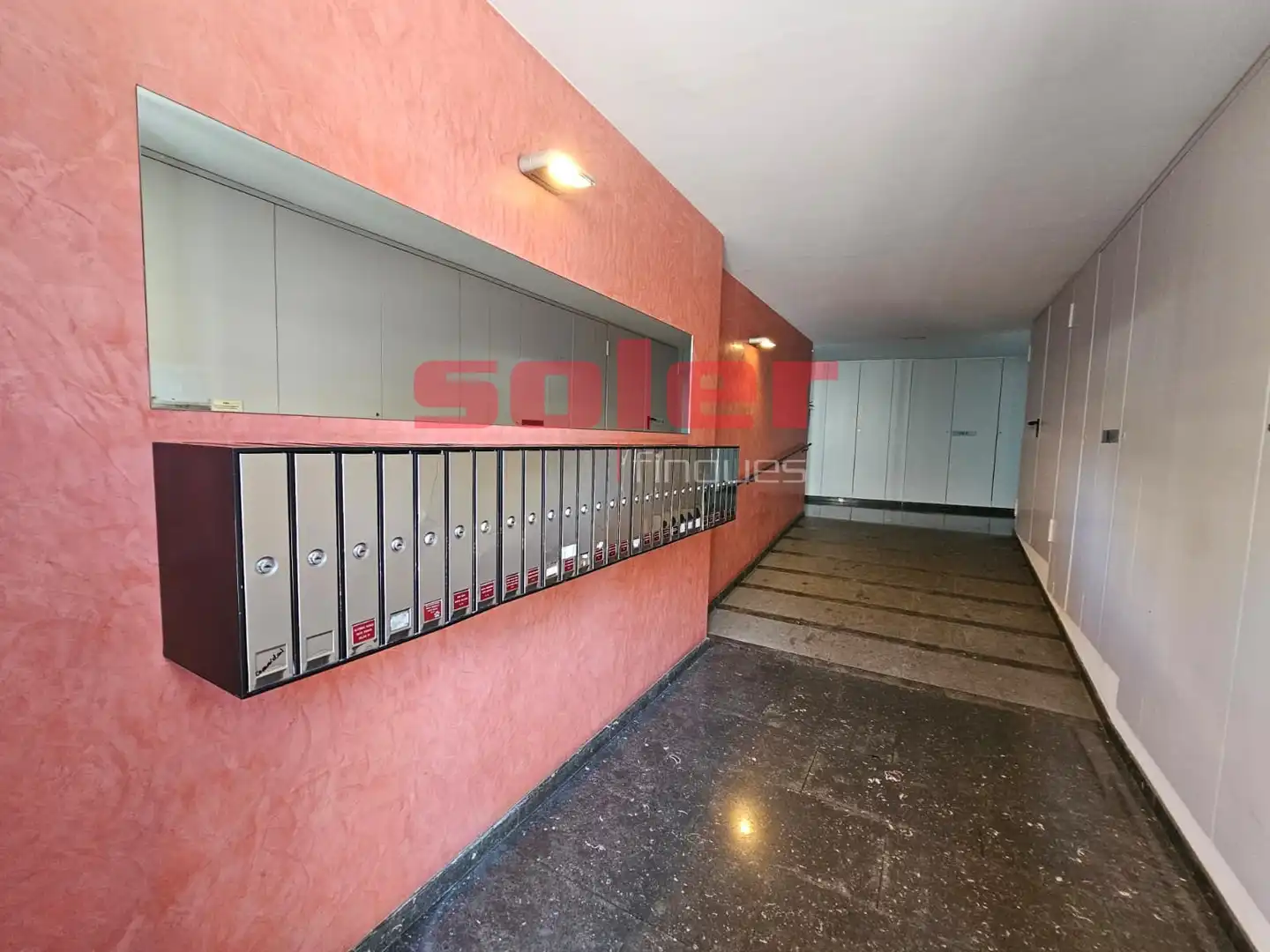 Wohnung zum Verkauf in Centre
