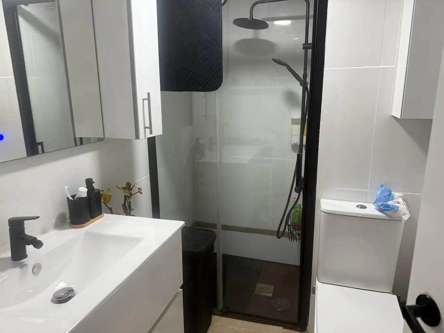 Baño de Piso en venta en Málaga con Aire acondicionado, Terraza y Amueblado