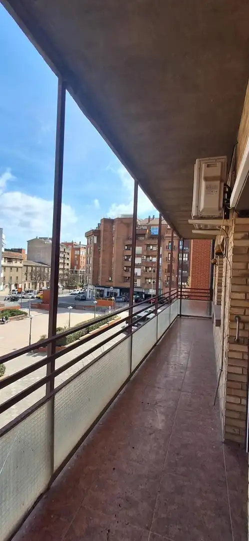 Exterior view of Flat for sale in Tudela  with Air Conditioner, Heating and Parquet flooring
