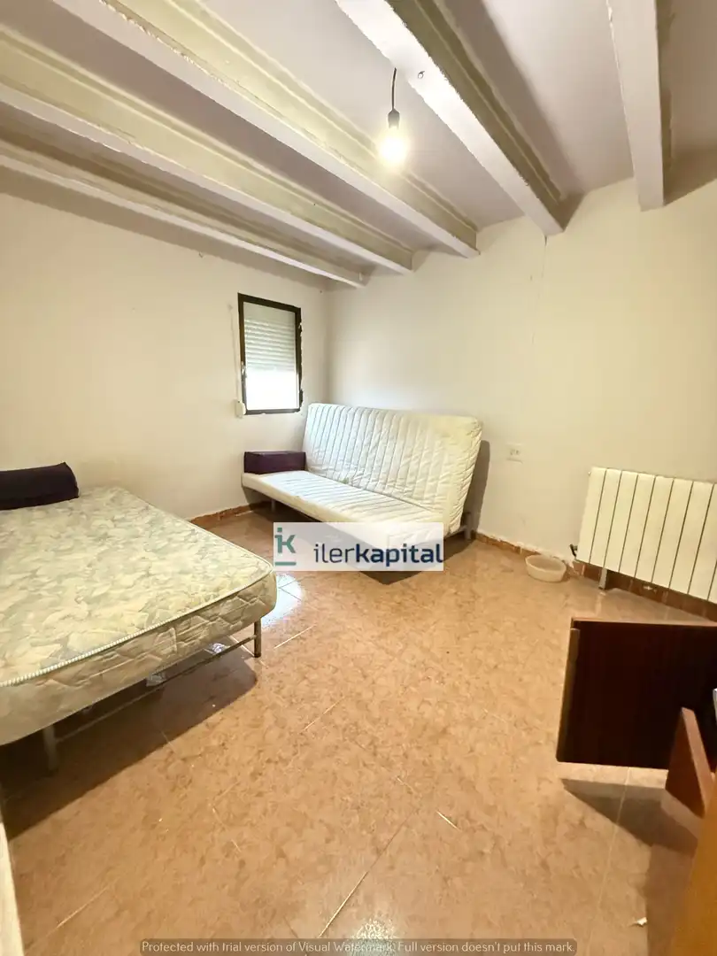 Bedroom of Houses for sale in Albesa