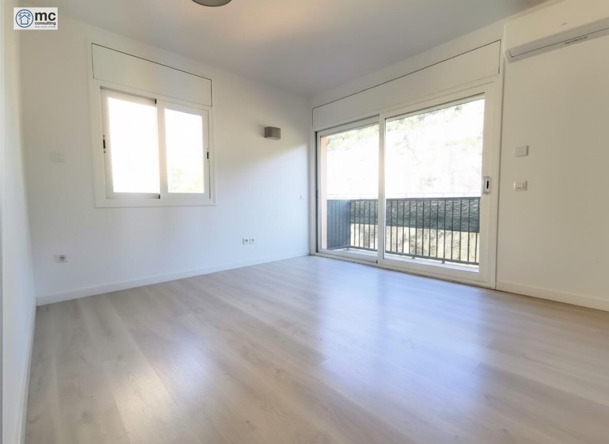 Bedroom of Flat for sale in Sant Martí de Centelles  with Air Conditioner, Heating and Parquet flooring