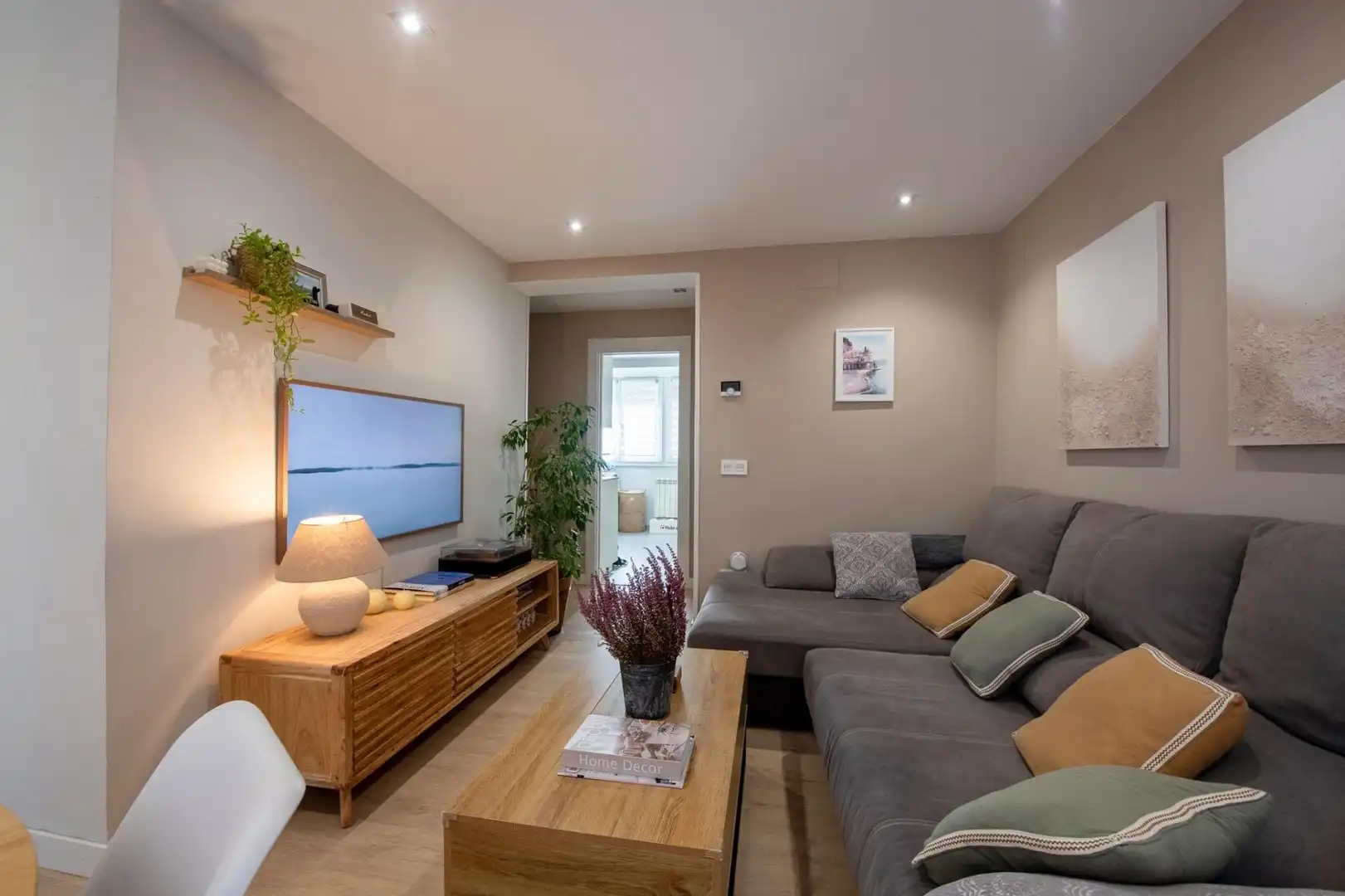 Sala de estar de Piso en venta en Oviedo  con Calefacción y Amueblado