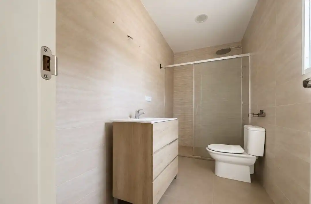 Badezimmer von Country house zum Verkauf in Cartagena mit Privatgarten, Abstellraum und Schwimmbad