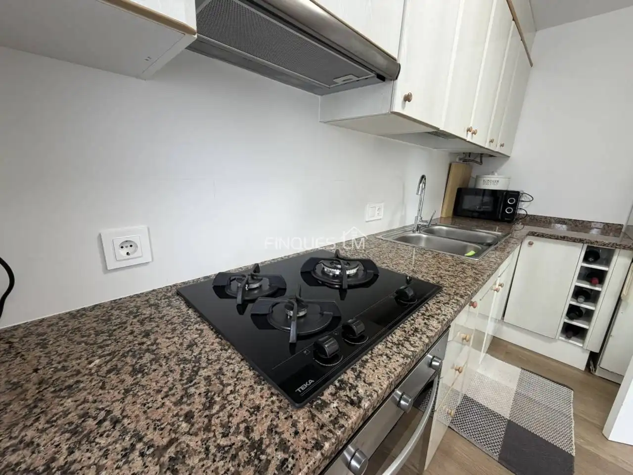 Cuina de Casa o xalet en venda en Tordera amb Calefacció, Jardí privat i Parquet
