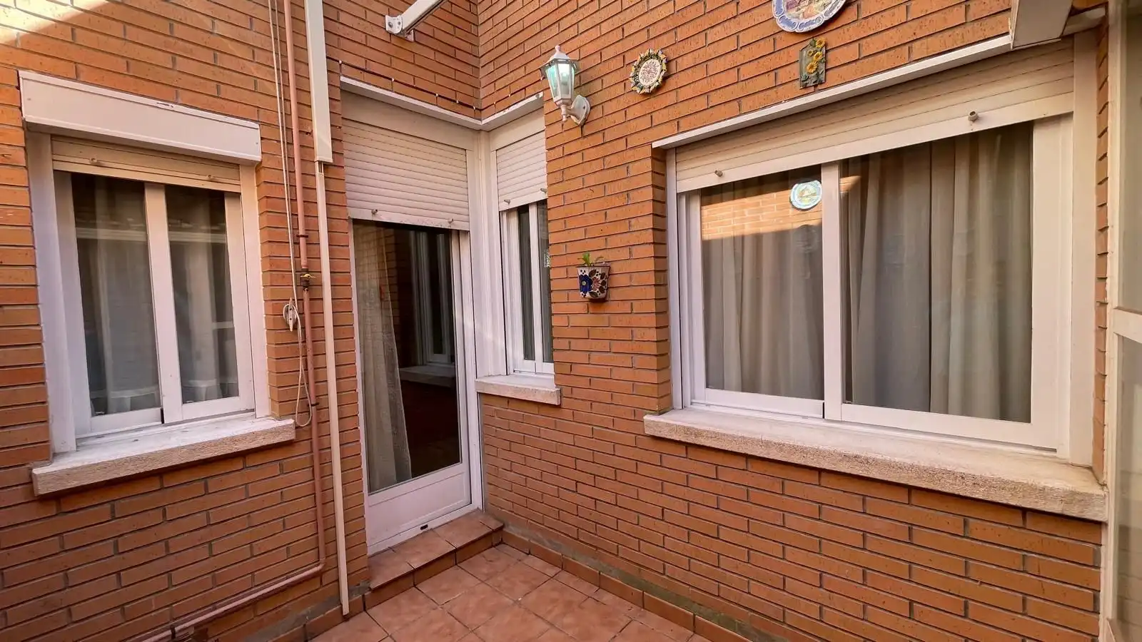 Exterior view of Apartments for rent in Ciudad Real  with Air Conditioner, Heating and Furnished