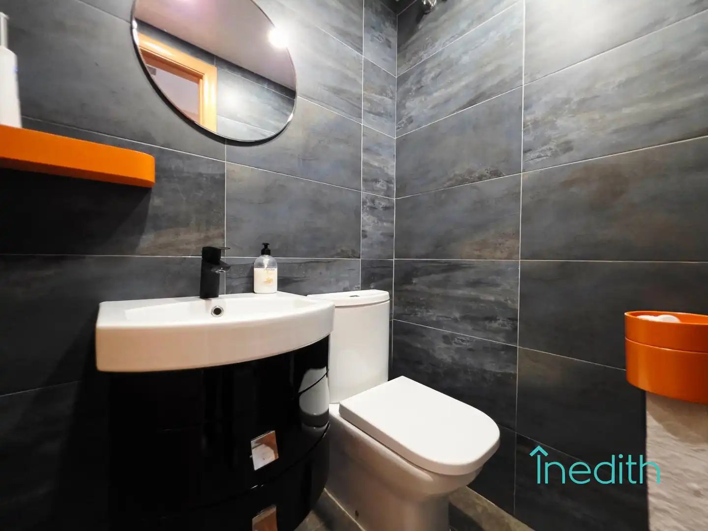 Bathroom of Houses for sale in Cubelles  with Air Conditioner, Heating and Private garden