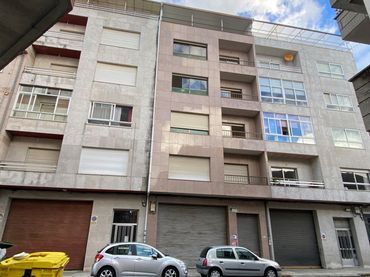 Wohngebäude zum Verkauf in Rúa Curros Enríquez
