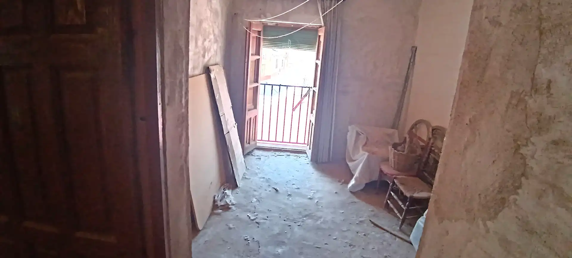 Casa o xalet en venda en Valdearenas amb Balcó