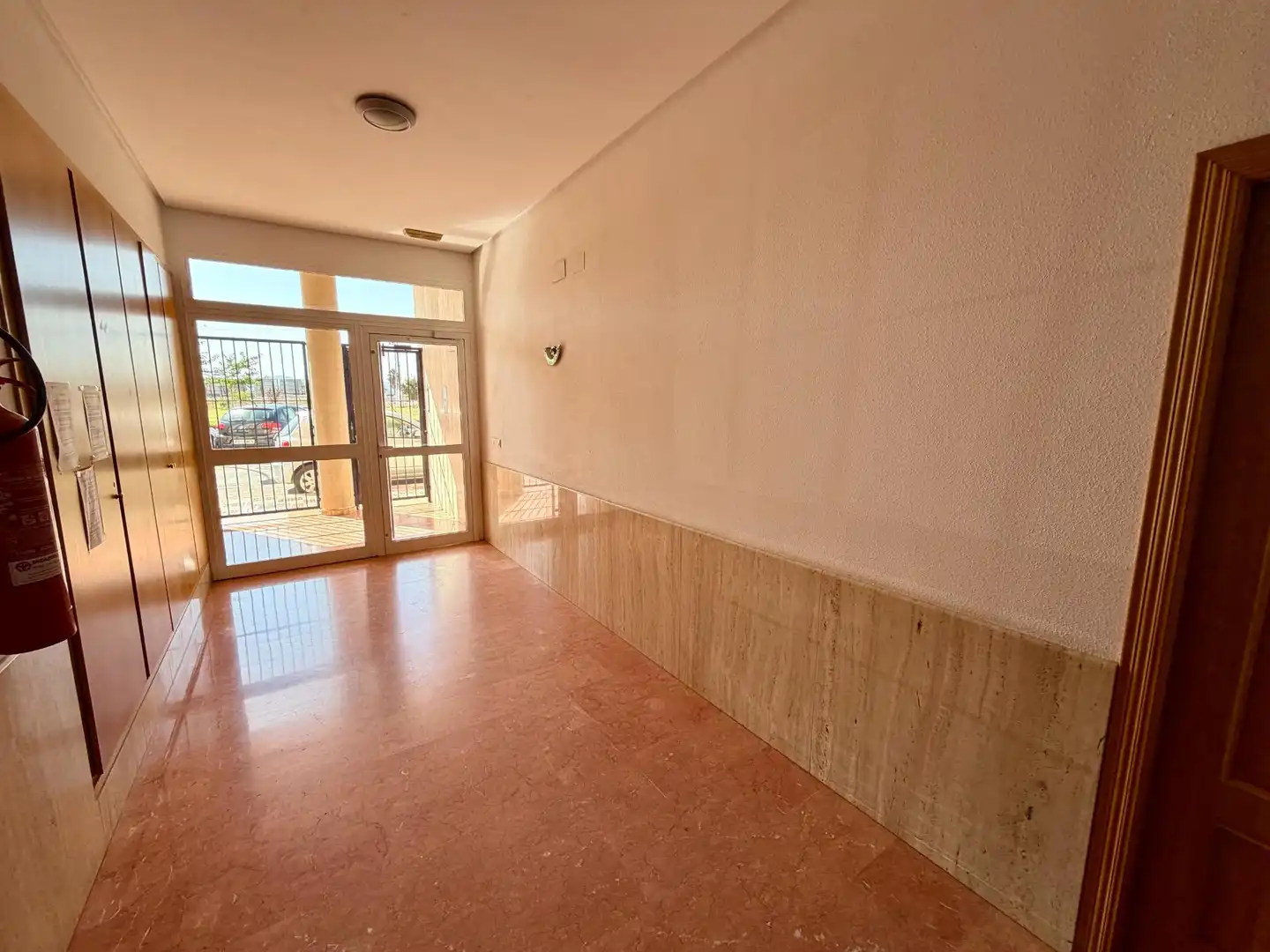 Wohnung zum Verkauf in Almussafes mit Klimaanlage