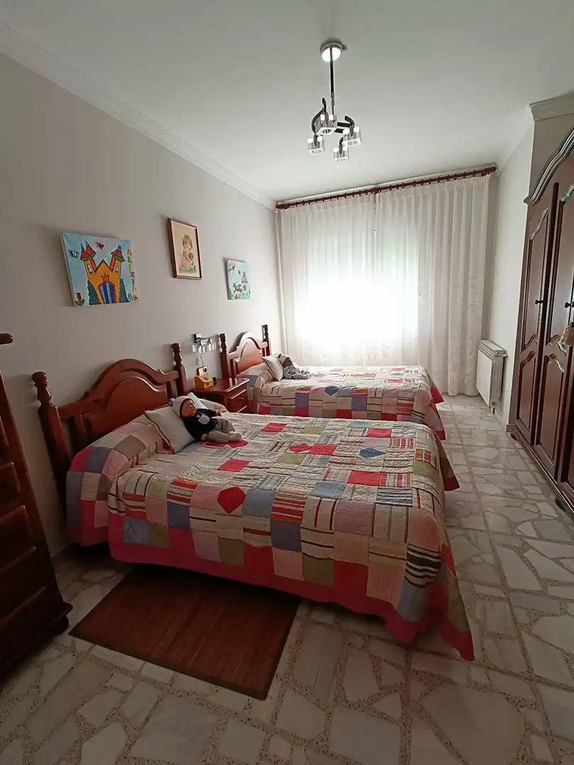 Houses for sale in Torre de los escipiones, 93, Segur de Dalt