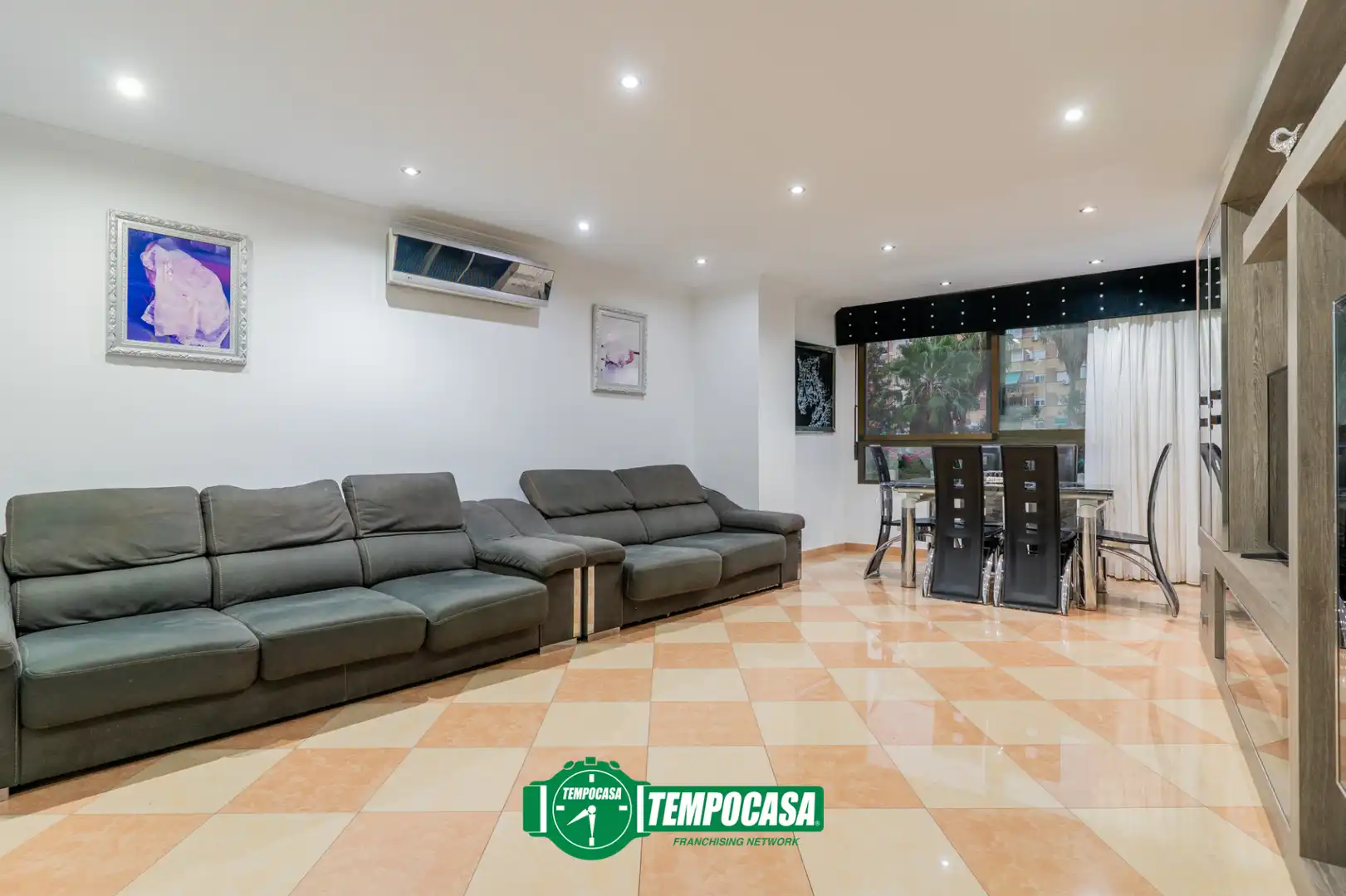 Flat with terrace for sale in Calle de José Aguilar 40, imagen 4
