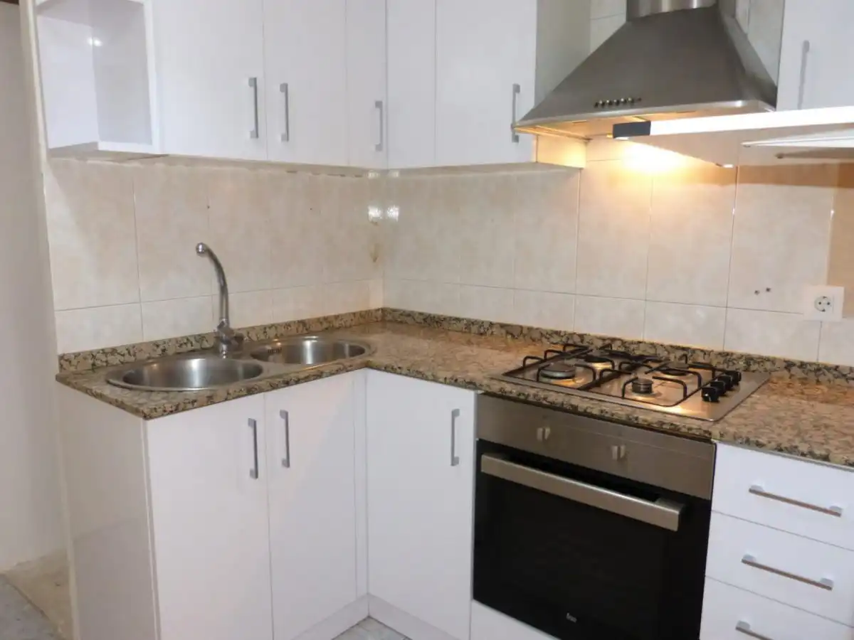 Cuina de Pis en venda en Viladecans amb Aire condicionat, Parquet i Balcó