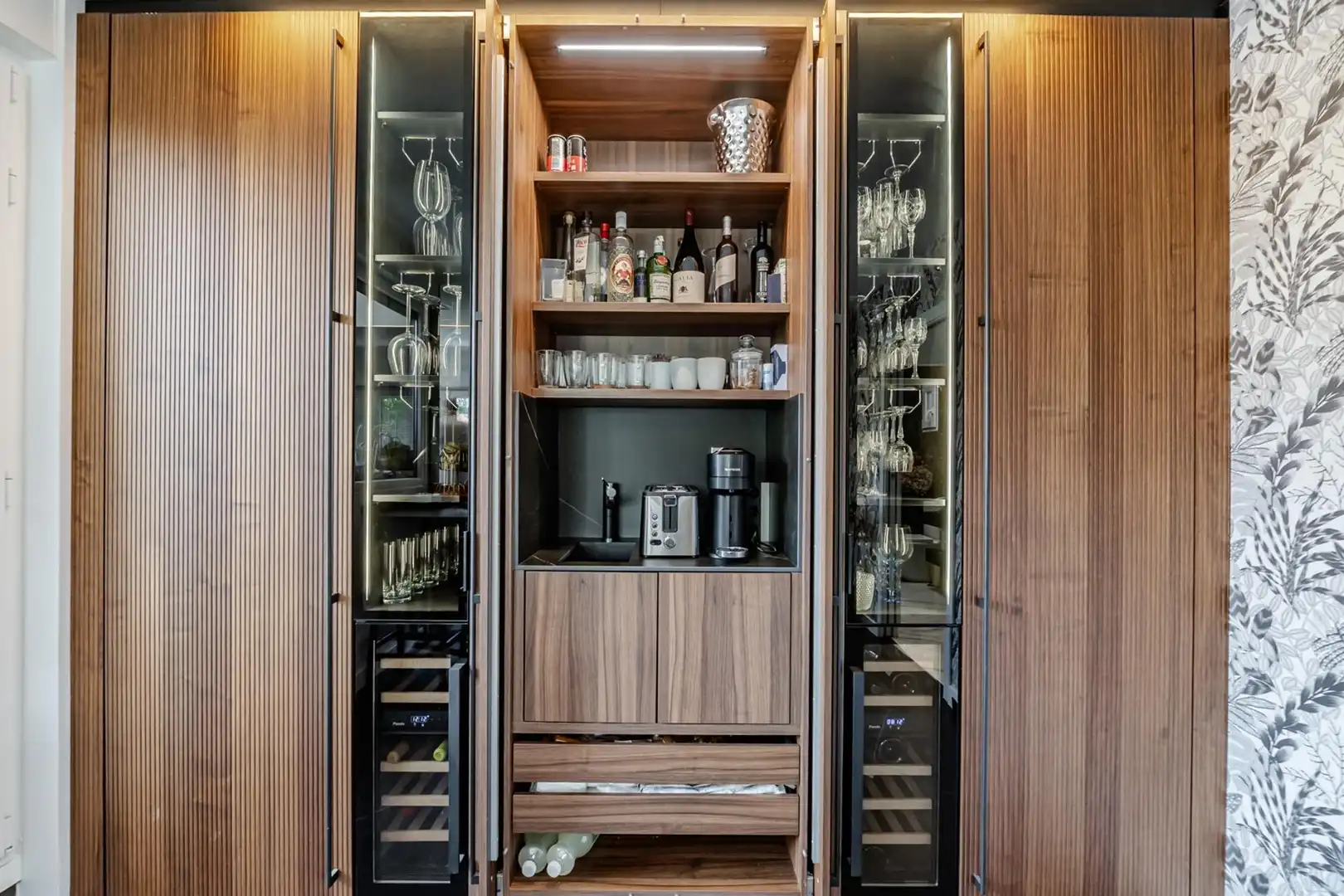 Cocina de Casa adosada en venta en Pozuelo de Alarcón con Aire acondicionado, Calefacción y Piscina