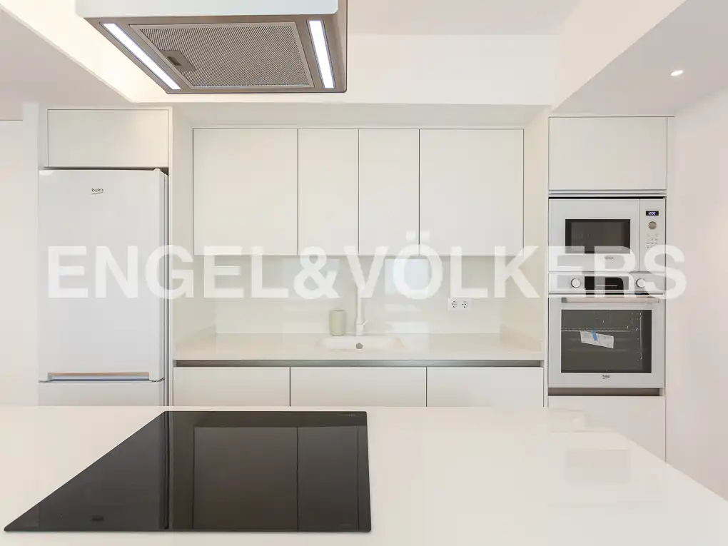 Cocina de Piso de alquiler en Valencia con Aire acondicionado y Calefacción