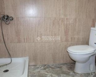 Bathroom of Premises for sale in Alcalá de Henares