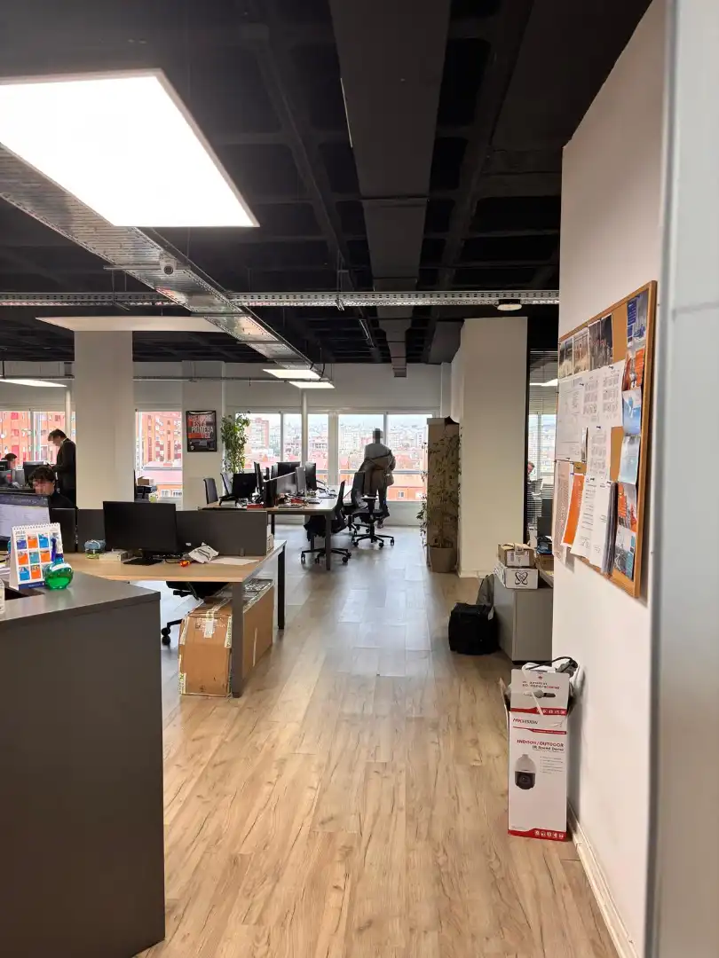 Büro zur Miete in Madrid mit Klimaanlage und Heizung