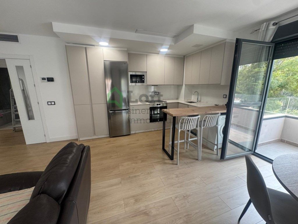 Apartment to rent in Avenida Elvas