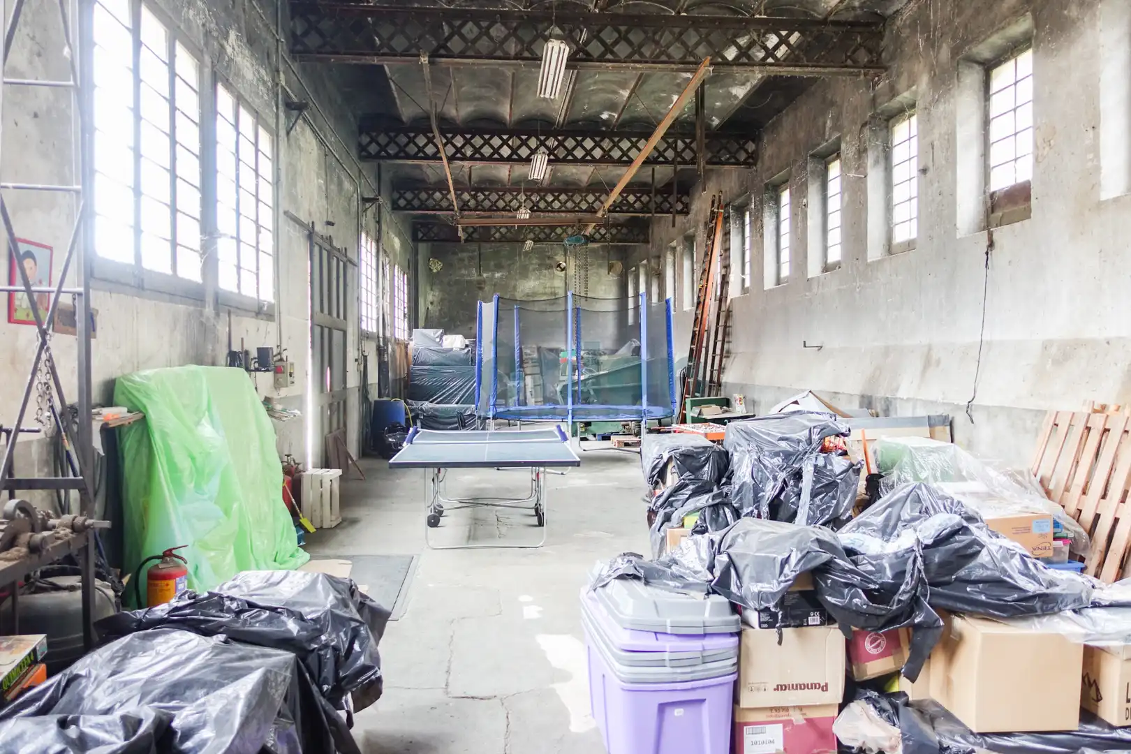 Nave industrial en venta en Sant Joan Les Fonts