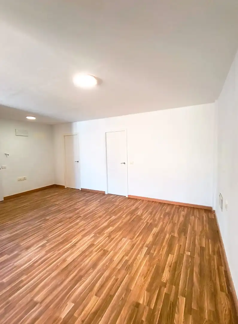 Piso en venta en Arico con Horno, Microondas y Balcón