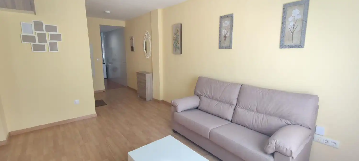 Wohnzimmer von Wohnung zur Miete in Las Gabias mit Klimaanlage, Terrasse und Möbliert