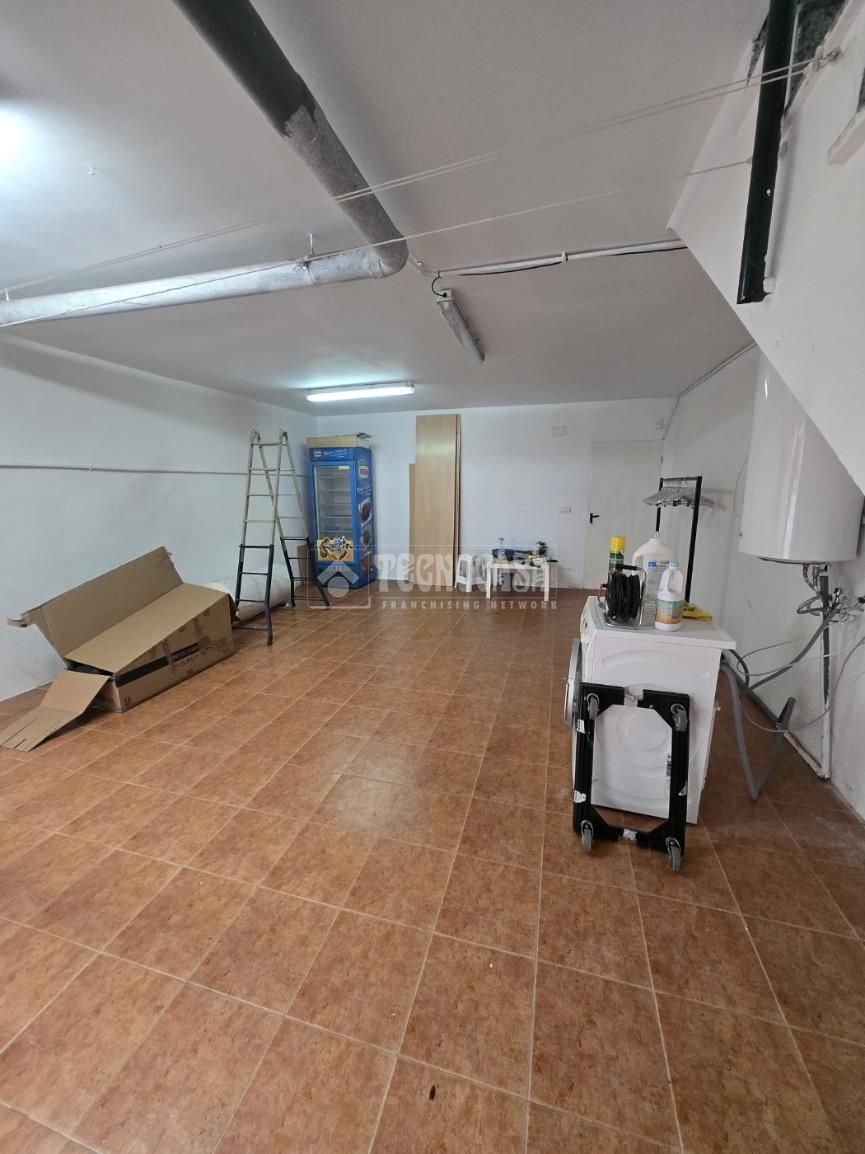 Single-family semi-detached to rent in Ontígola  with Air Conditioner and Heating