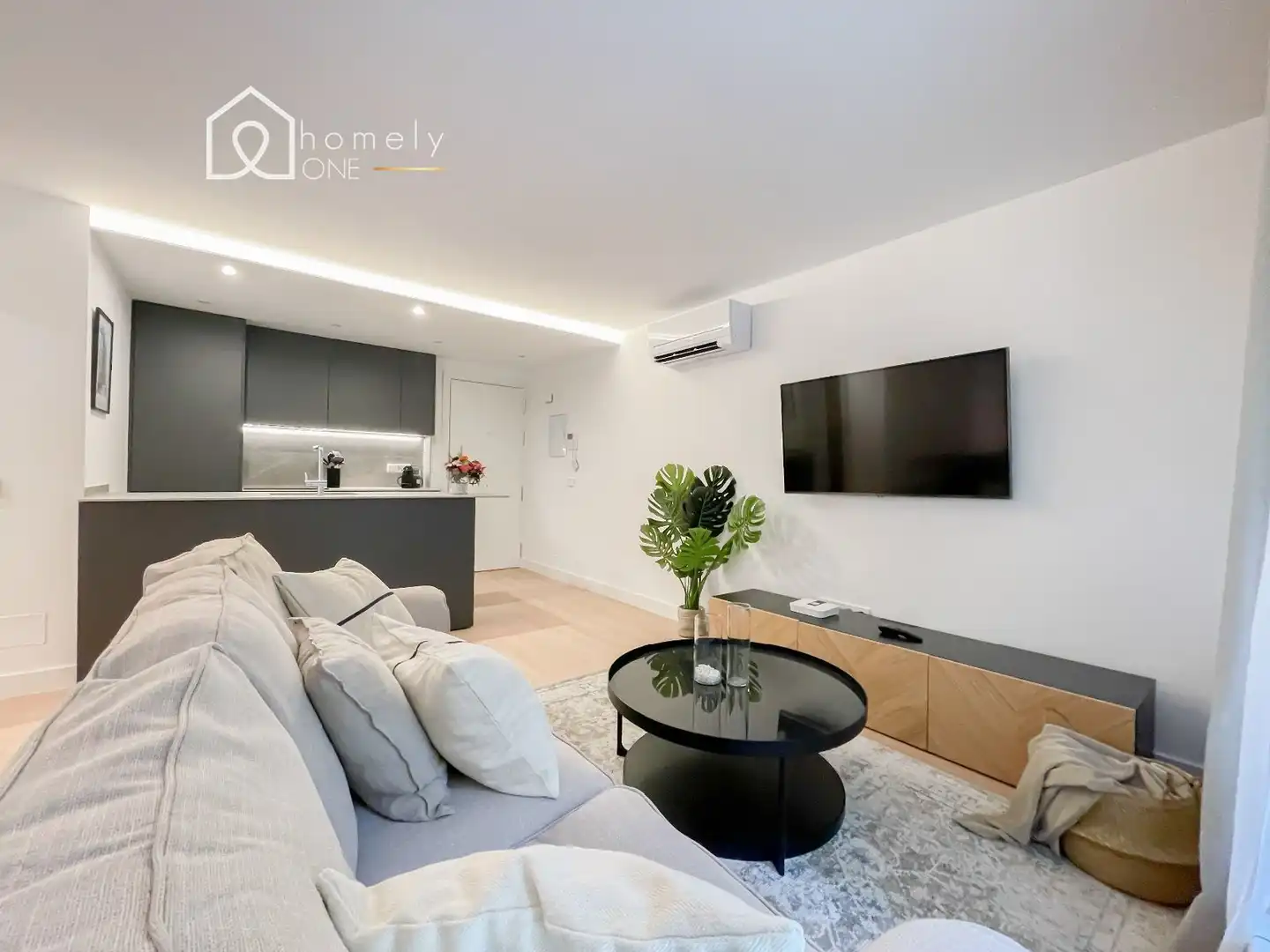 Wohnung zur Miete in Ciudad de Barcelona, Adelfas