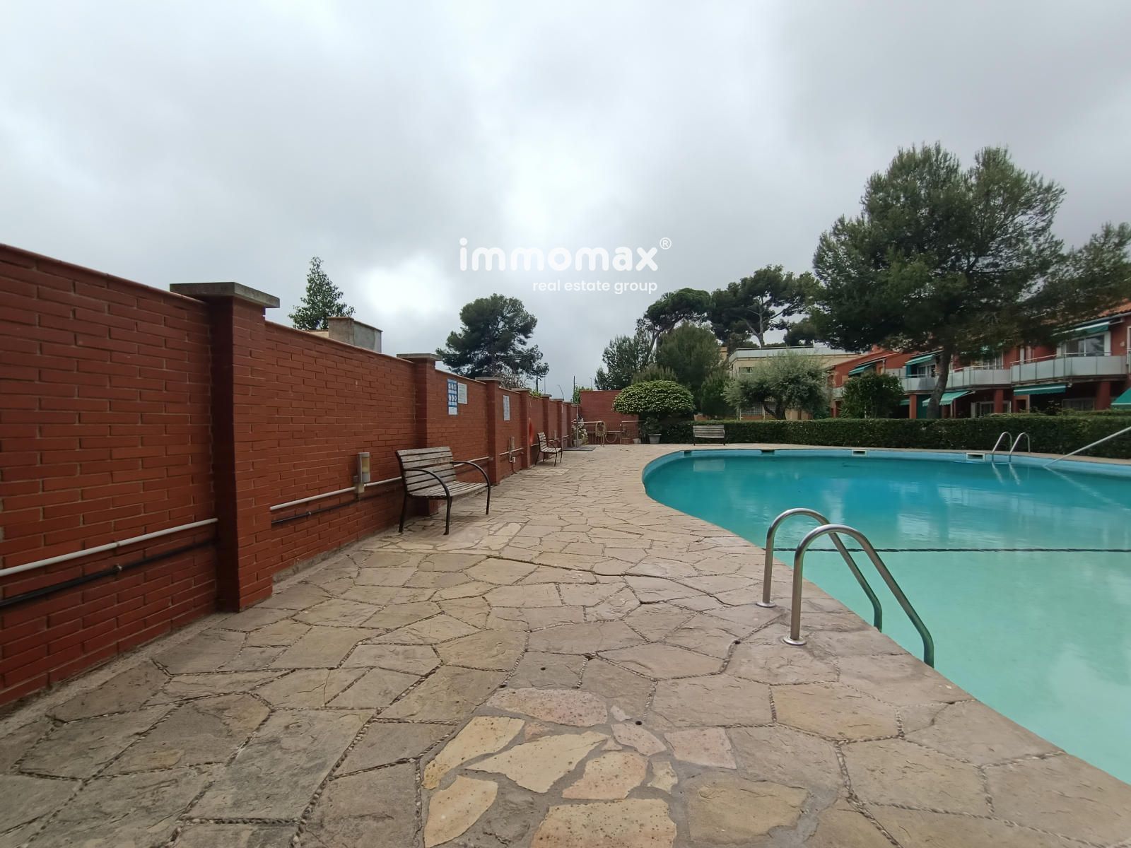 Swimming pool of Flat for sale in Castelldefels  with Terrace, Swimming Pool and Community pool