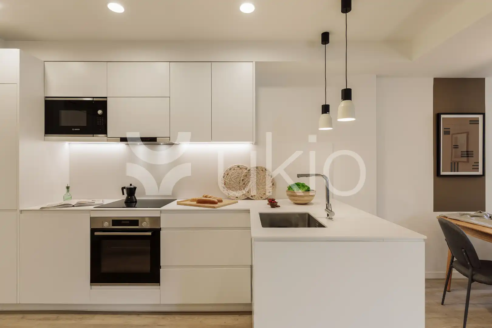 Cuina de Apartament de lloguer en Barcelona amb Aire condicionat, Calefacció i Terrassa