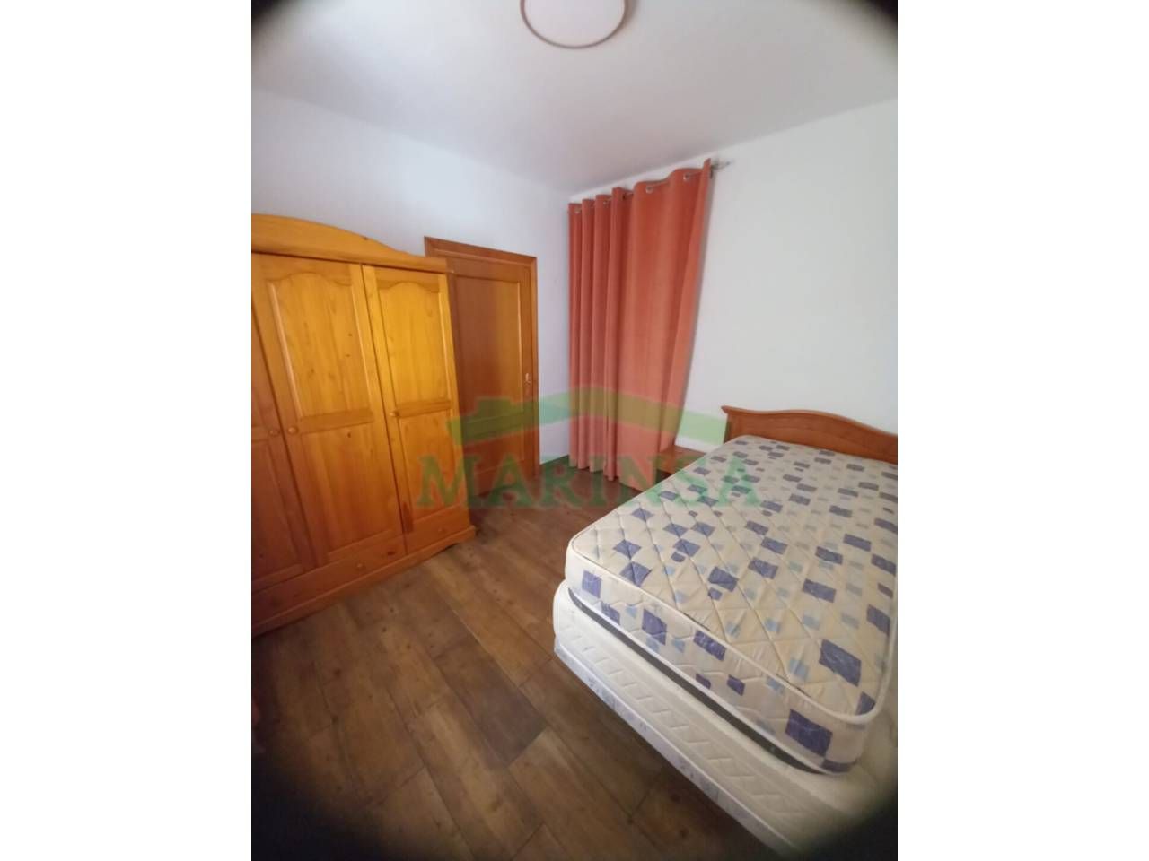 Dormitori de Casa o xalet en venda en Vélez-Málaga amb Aire condicionat, Terrassa i Moblat