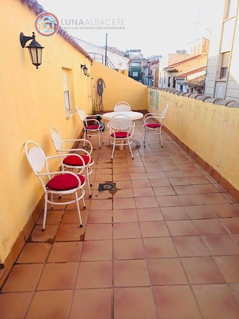 Terrassa de Àtic en venda en Hellín amb Calefacció, Terrassa i Traster