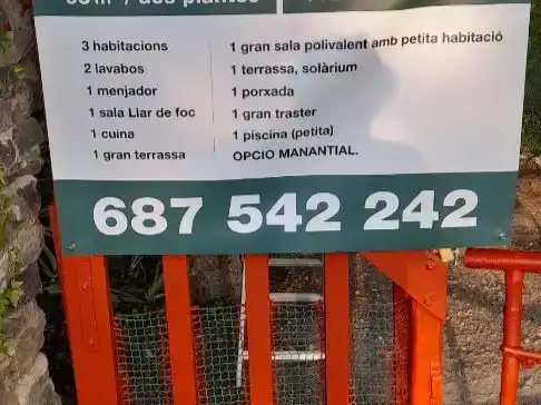 Parking de Finca rústica en venta en Molló con Parquet, Trastero y Piscina