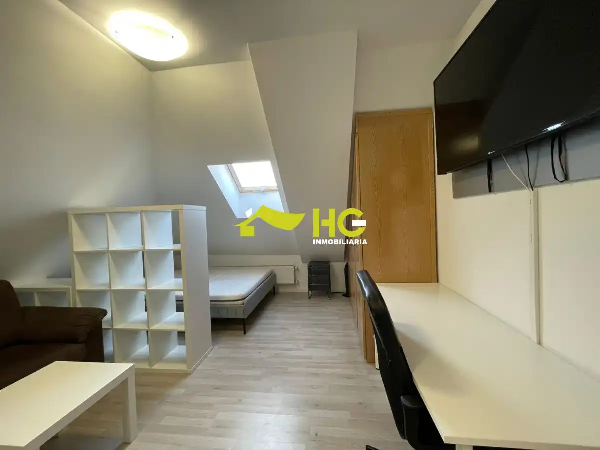 Dormitori de Estudi de lloguer en Villaviciosa de Odón amb Aire condicionat, Calefacció i Parquet