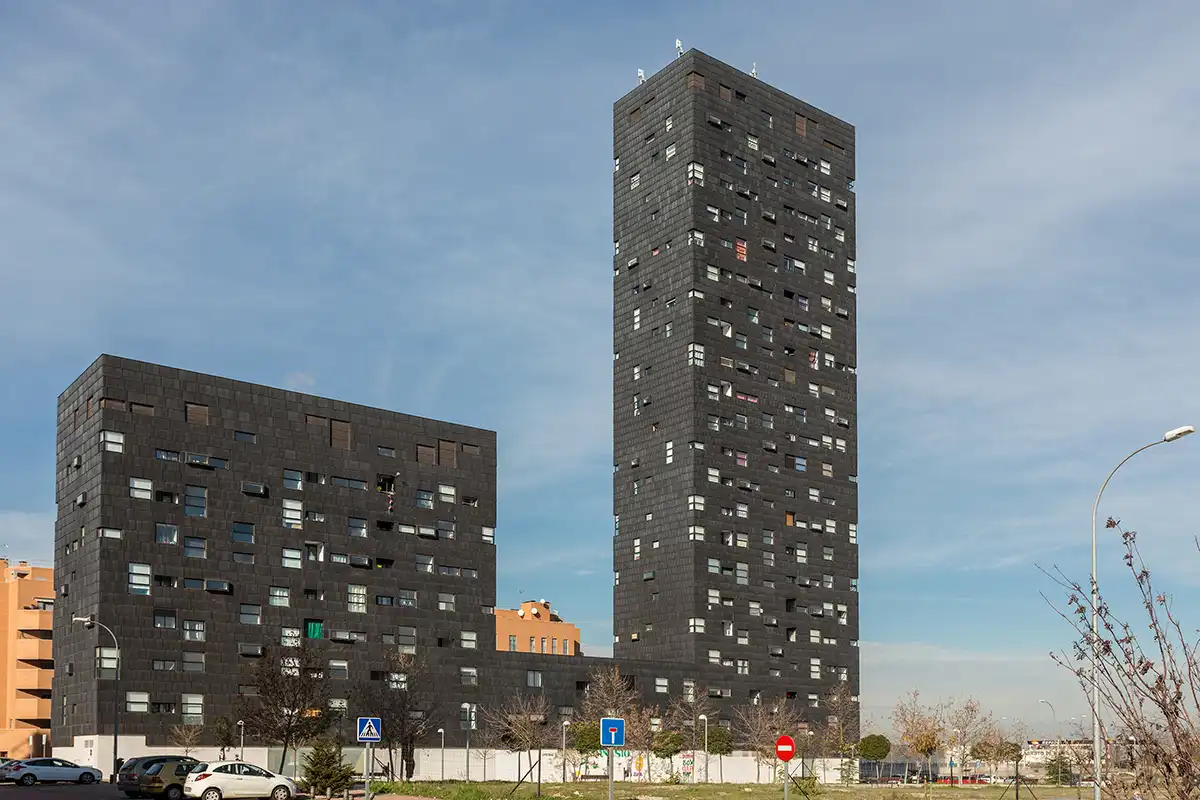 Exterior view of Flat for sale in Madrid  with Storage room