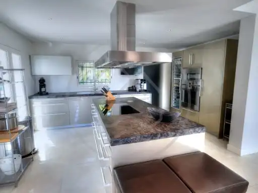 Casa con piscina in vendita a Carrer Begur, imagen 15