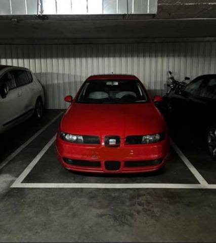 Garaje en Alquiler en Calle Andrés Martínez León, s/n en Colores -  Entreparques