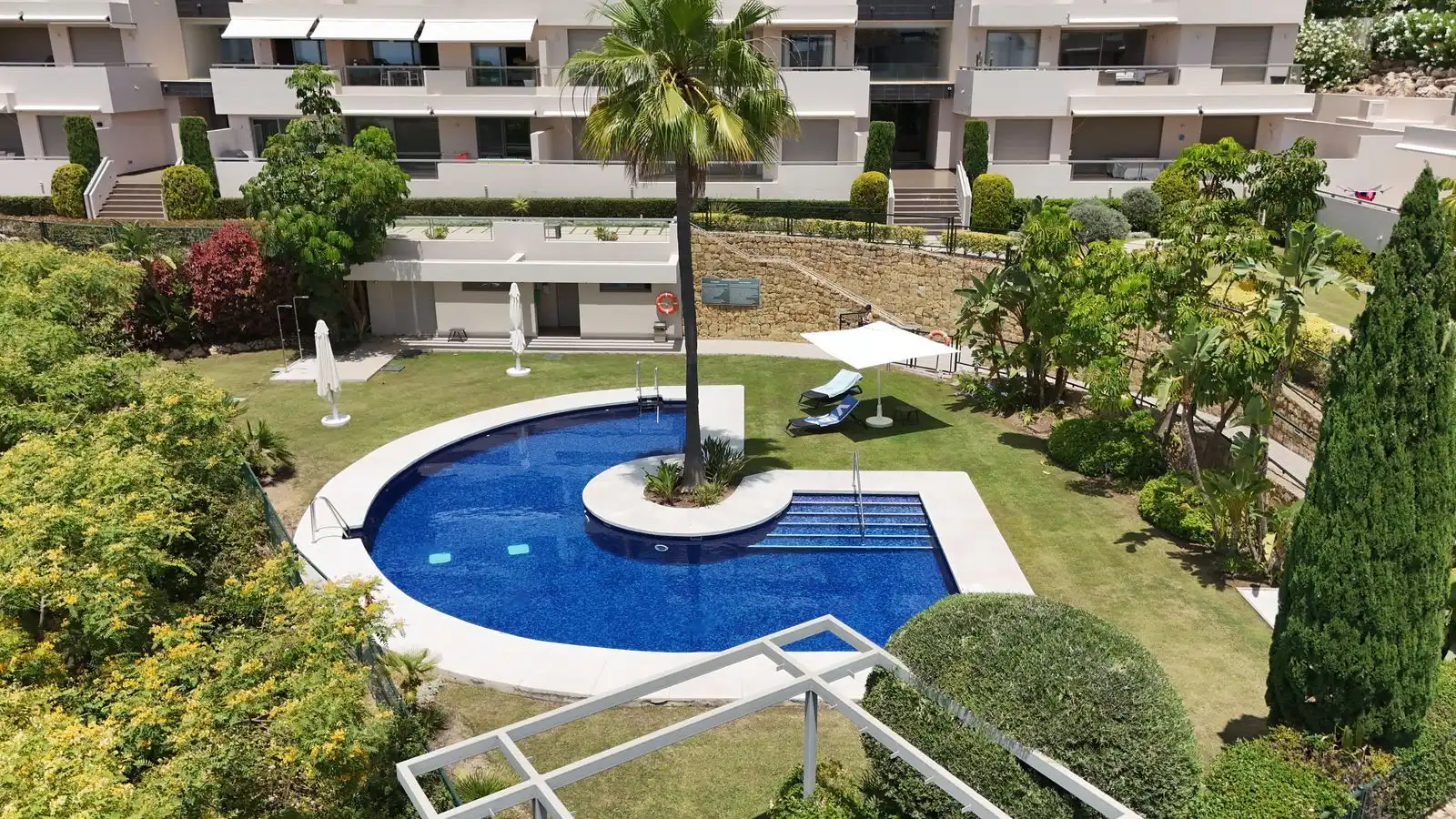 Wohnung mit Pool zum Verkauf in Avenida de Ronda 3C