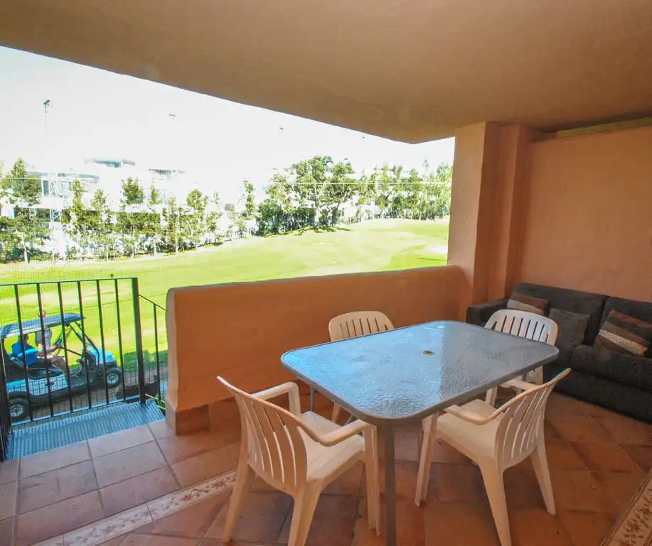 Piso con piscina en venta en Elviria - Cabopino, imagen 19