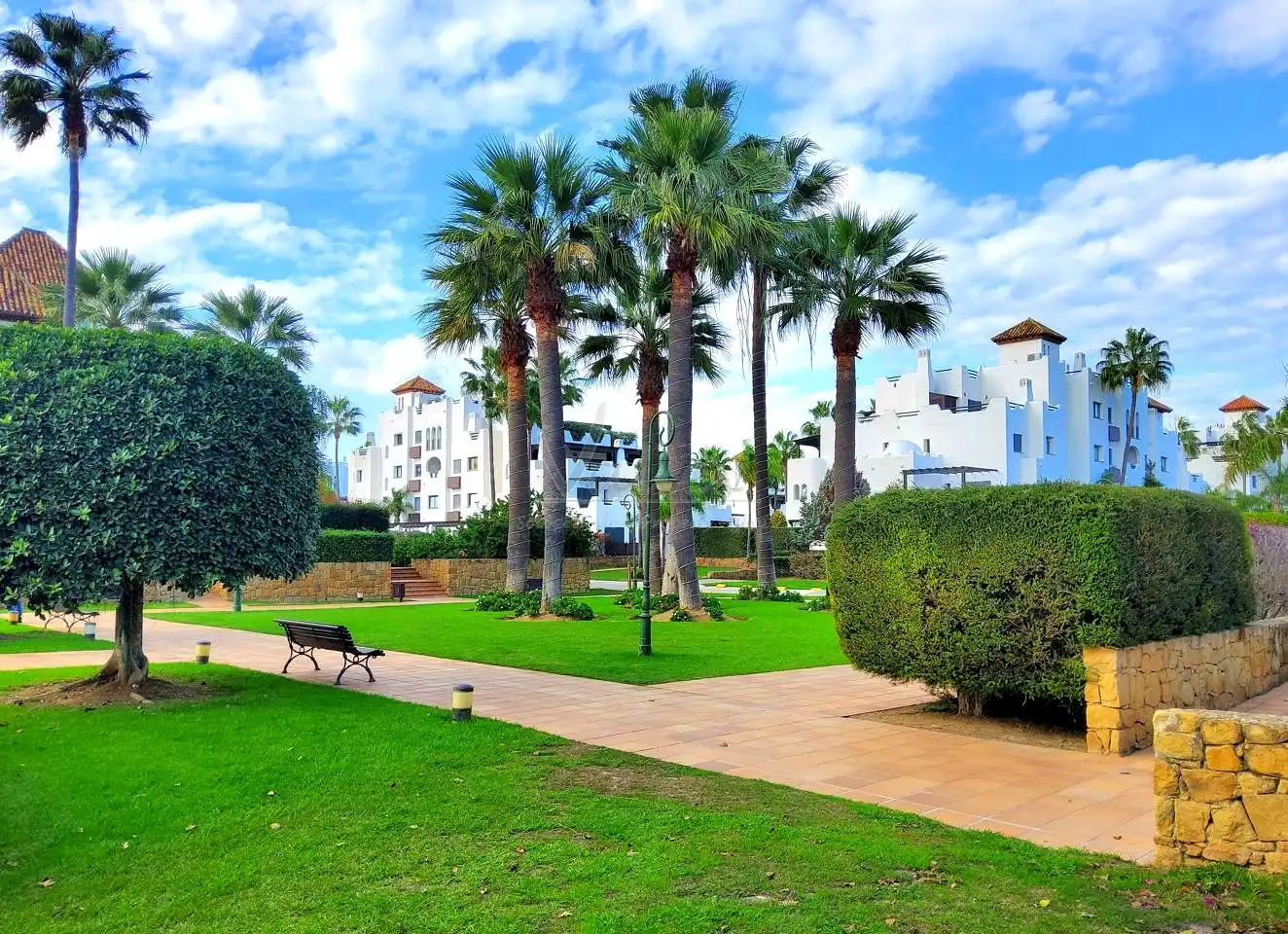 Apartments for rent in Ramiro El Monje, Sotogrande Costa